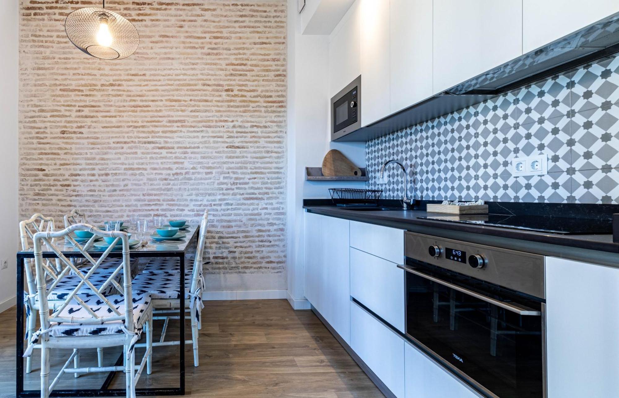 Sepulveda, Moderno Apartamento By Outin * Sevilla